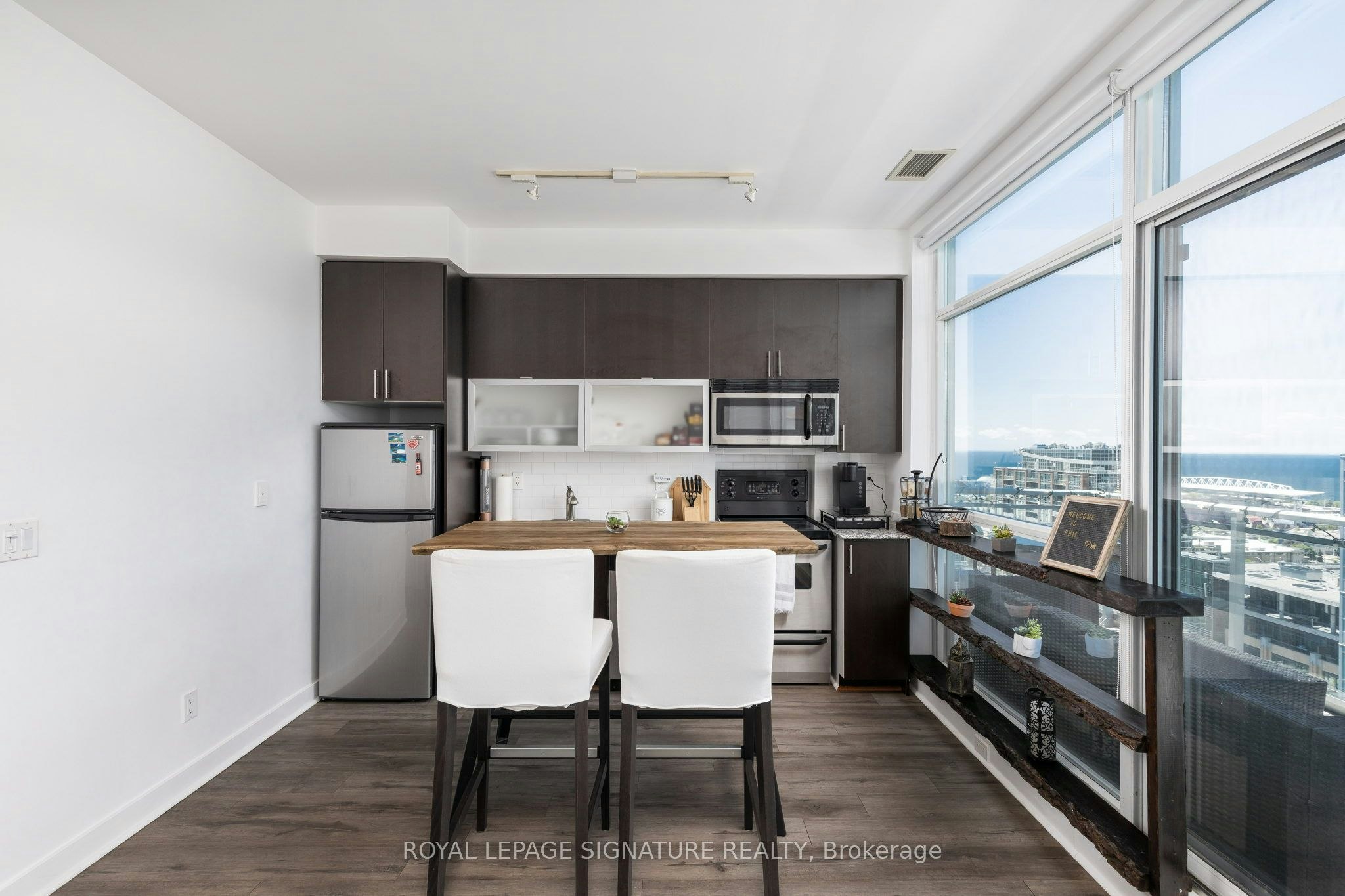 UPH11-80 Western Battery Road, Toronto, ON, M6K 3S1 - 3