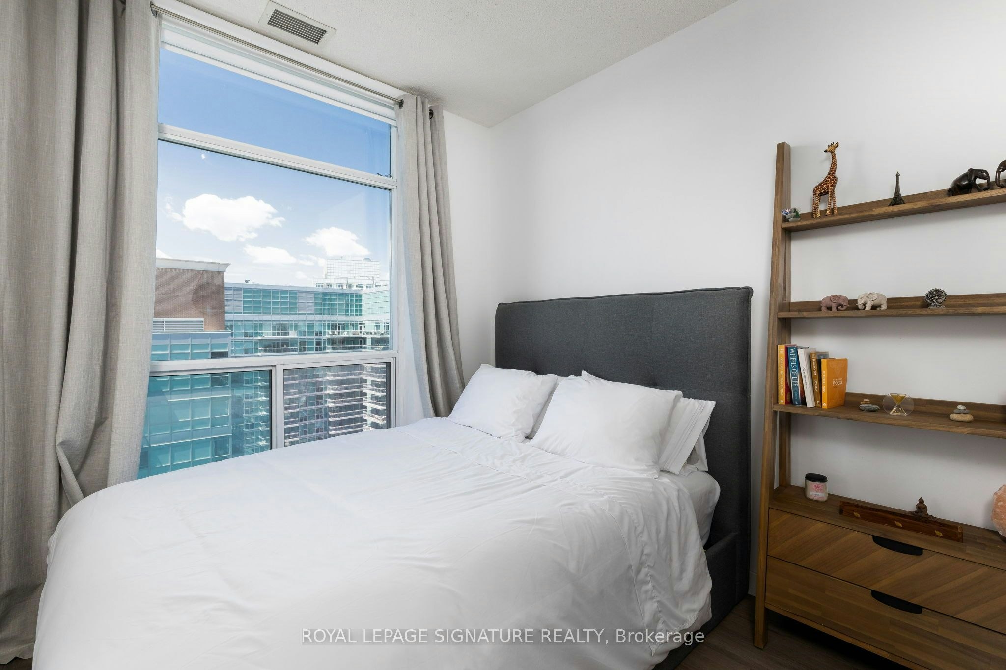 UPH11-80 Western Battery Road, Toronto, ON, M6K 3S1 - 9