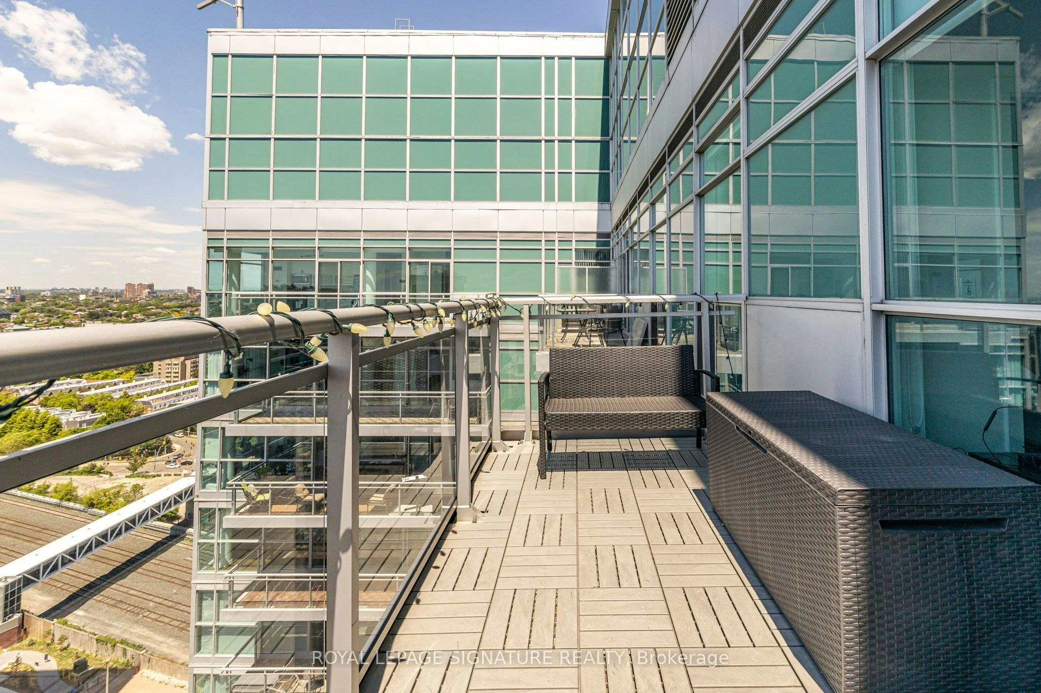 UPH11-80 Western Battery Road, Toronto, ON, M6K 3S1 - 37