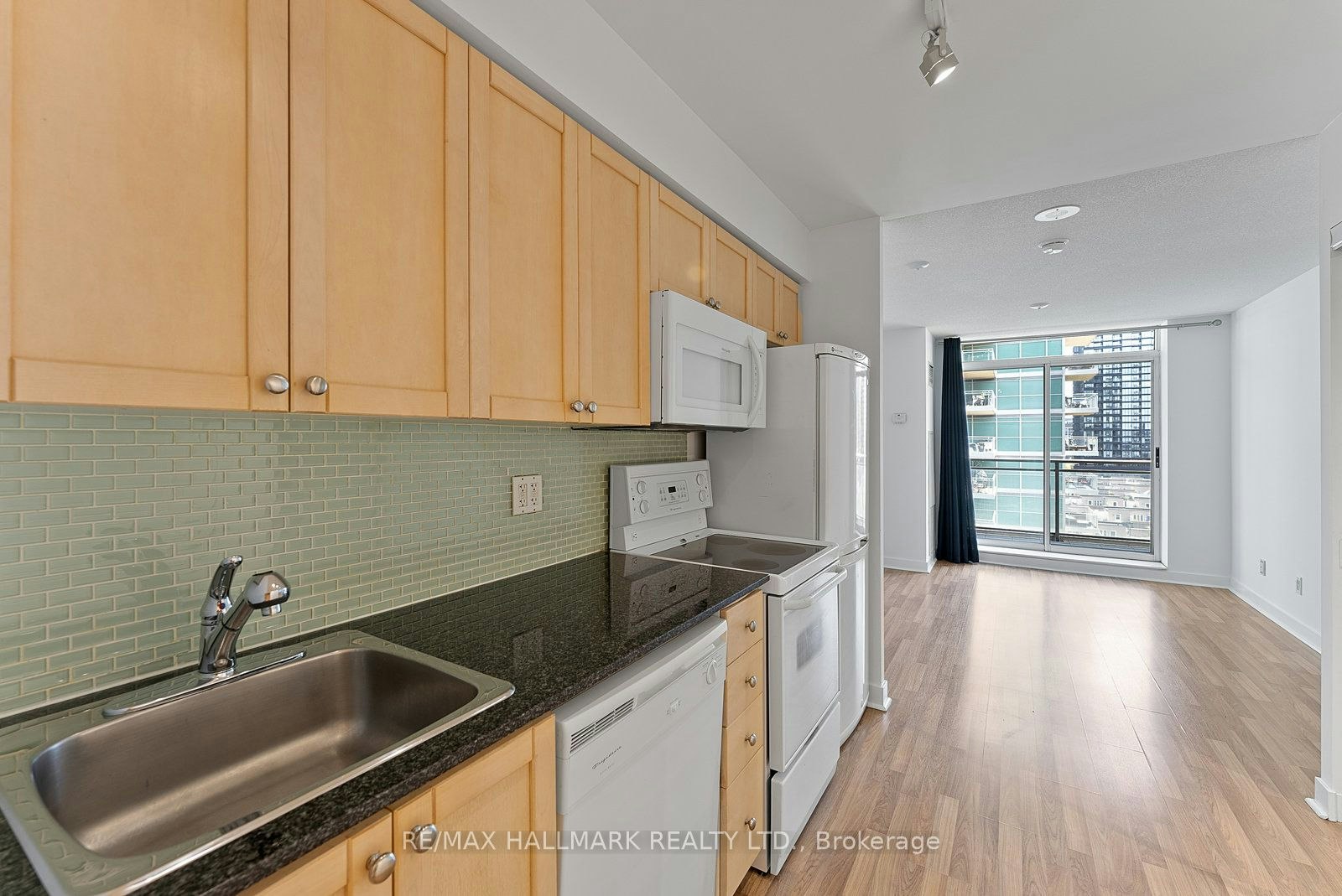 902-50 Lynn Williams Street, Toronto, ON, M6K 3R9 - 16