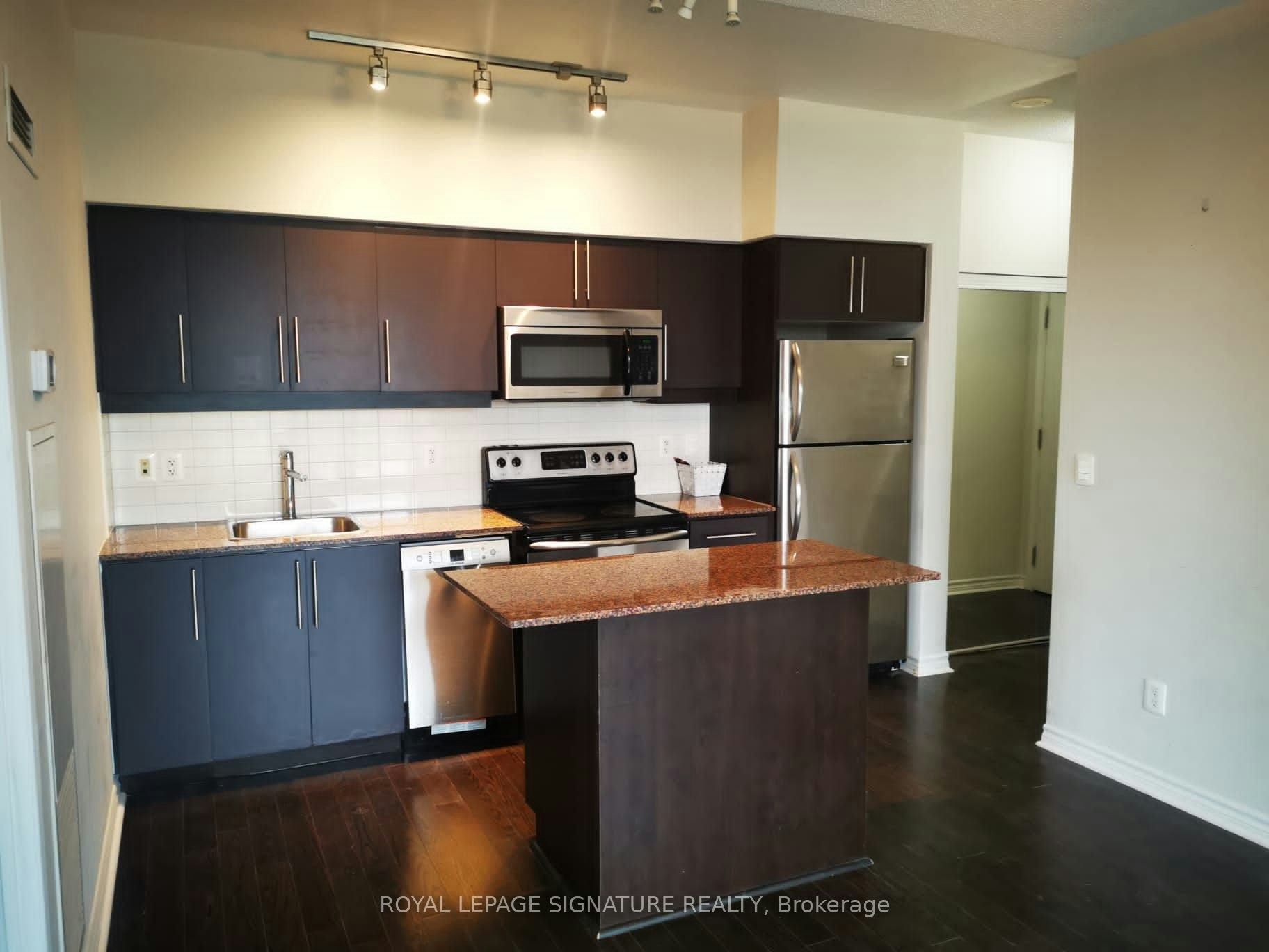 1217-2885 Bayview Avenue, Toronto, ON, M2K 0A3 - 11