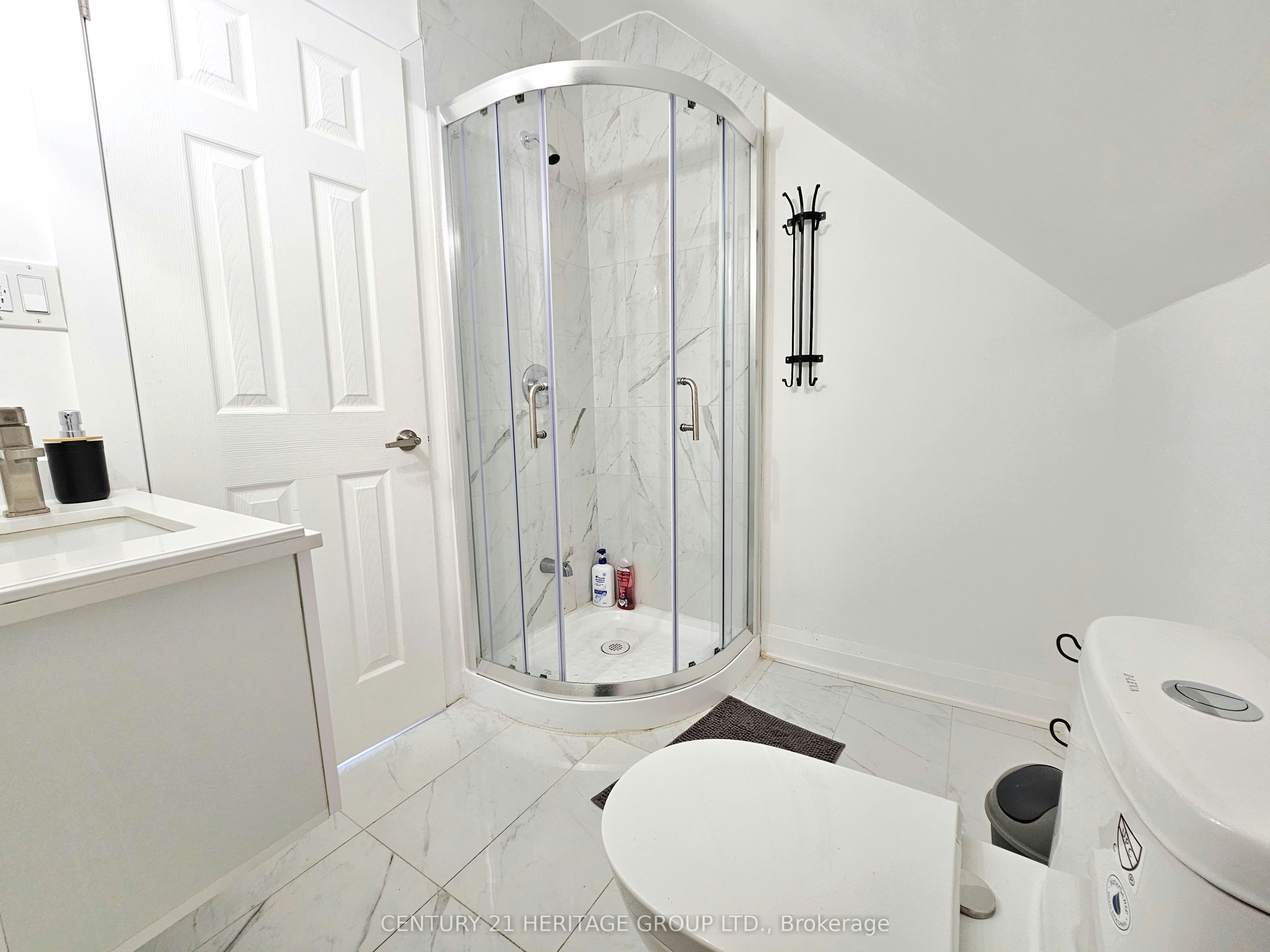 3rd Floor-344 Shaw Street, Toronto, ON, M6J 2X3 - 6