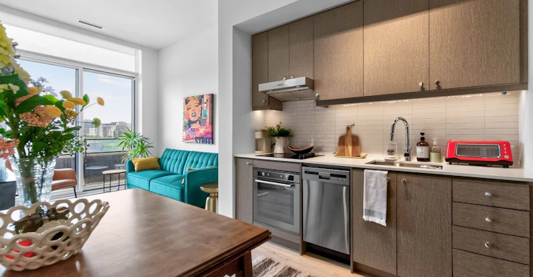 604-9 Tecumseth Street, Toronto, ON, M6V 0S5 - 10