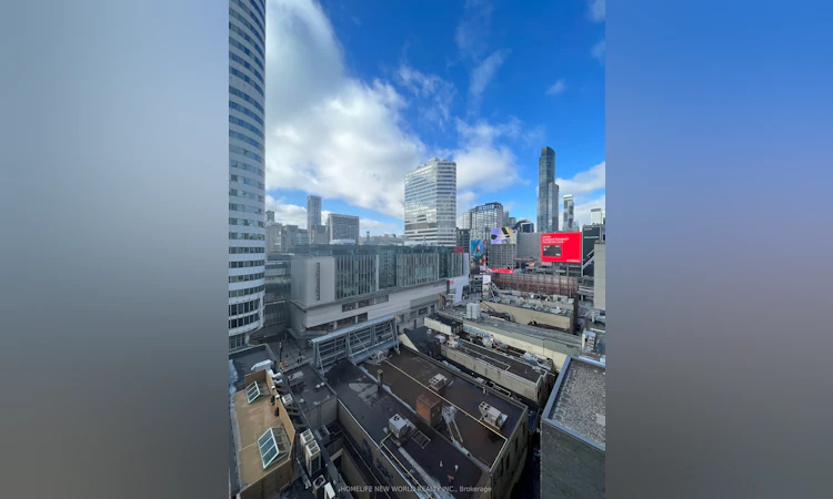 1308-220 Victoria Street