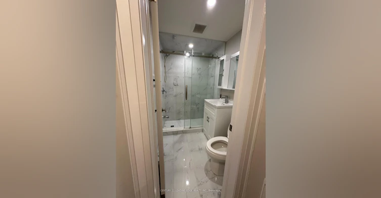 Lower Level-246 Pannahill Road, Toronto, ON, M3H 4N8 - 4