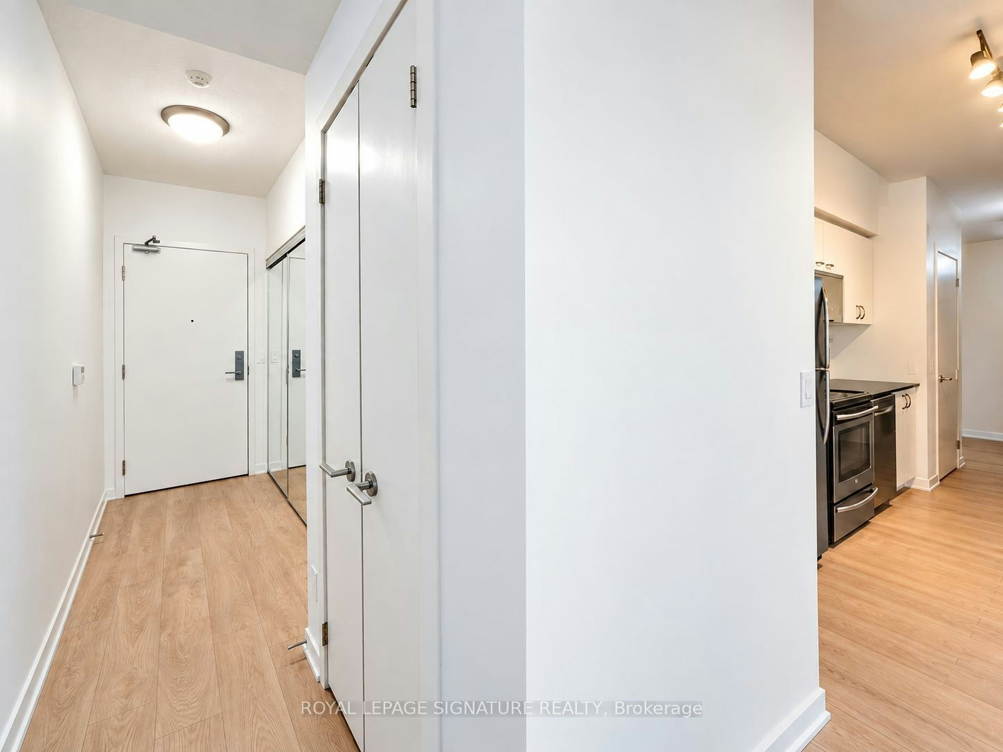519-55 East Liberty Street, Toronto, ON, M6K 3P9 - 4