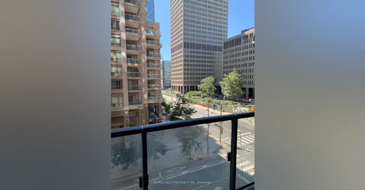 413-955 Bay Street, Toronto, ON, M5S 0C6