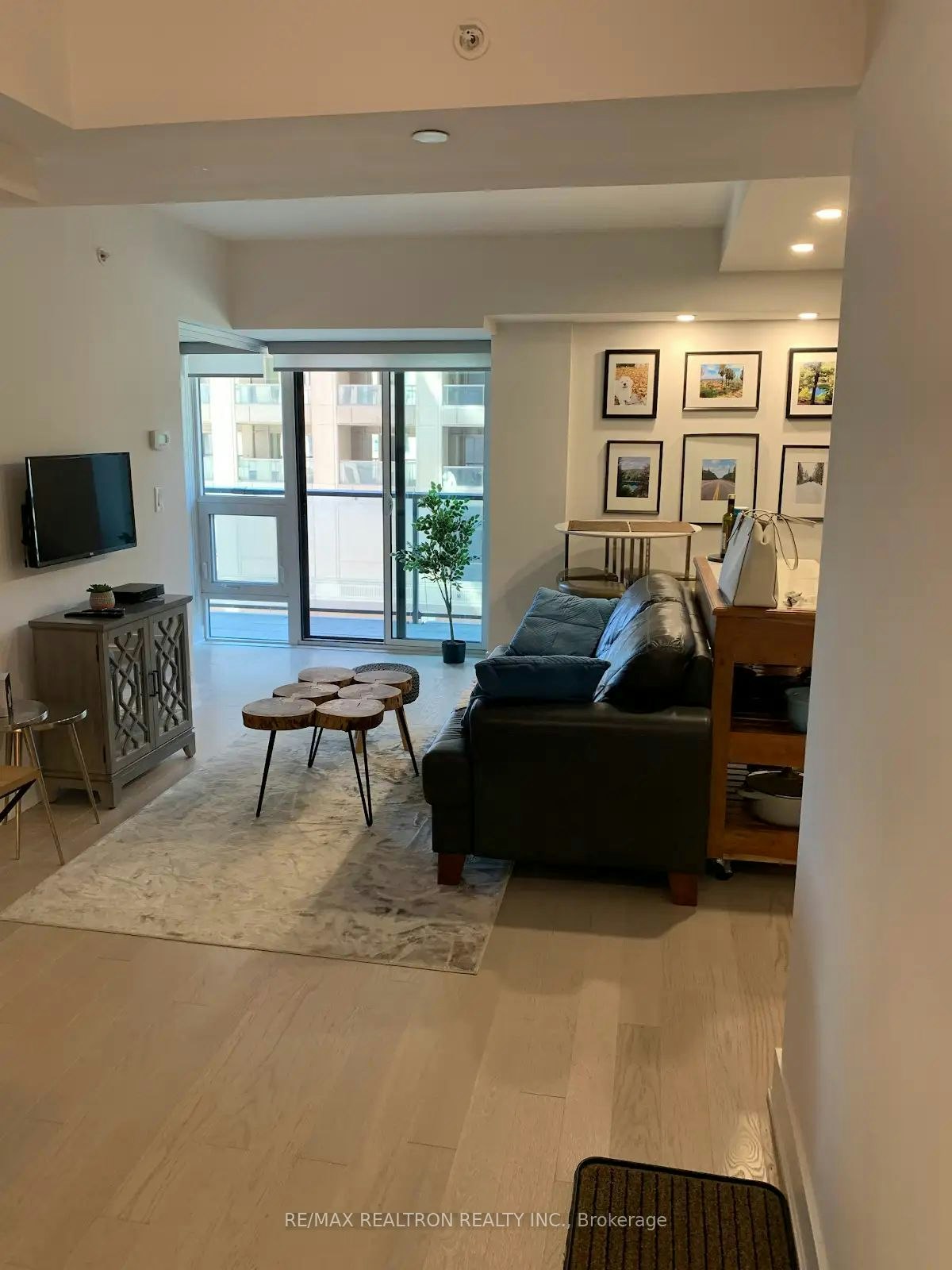 413-955 Bay Street, Toronto, ON, M5S 0C6 - 5