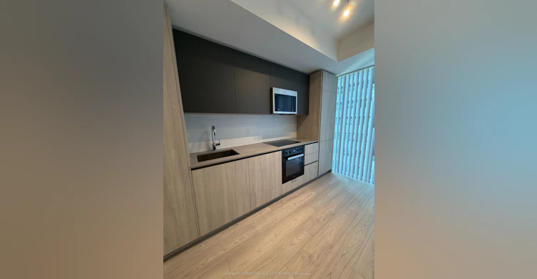 2202-400 King Street, Toronto, ON, M5V 1K2 - 5