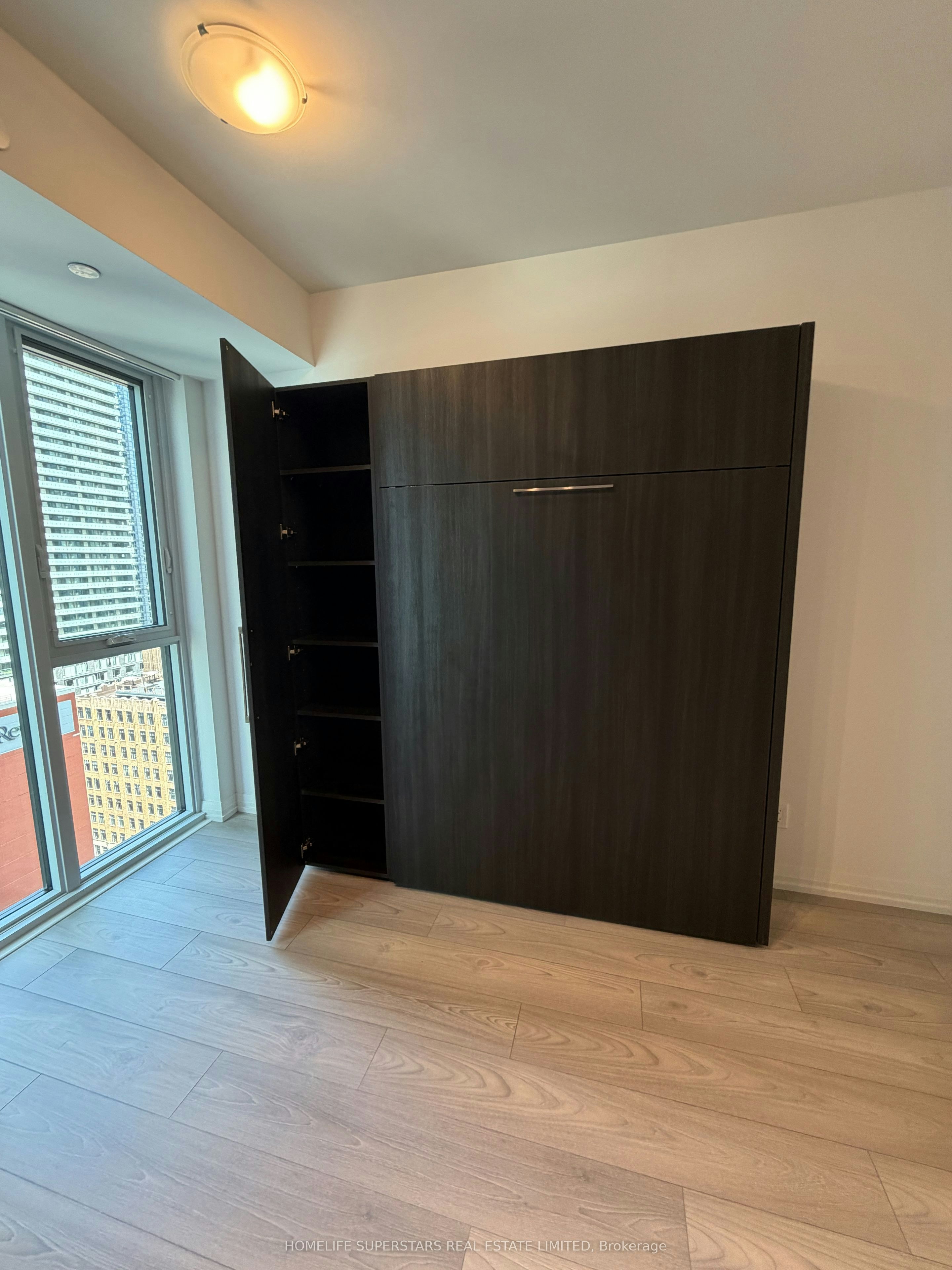 2202-400 King Street, Toronto, ON, M5V 1K2 - 9
