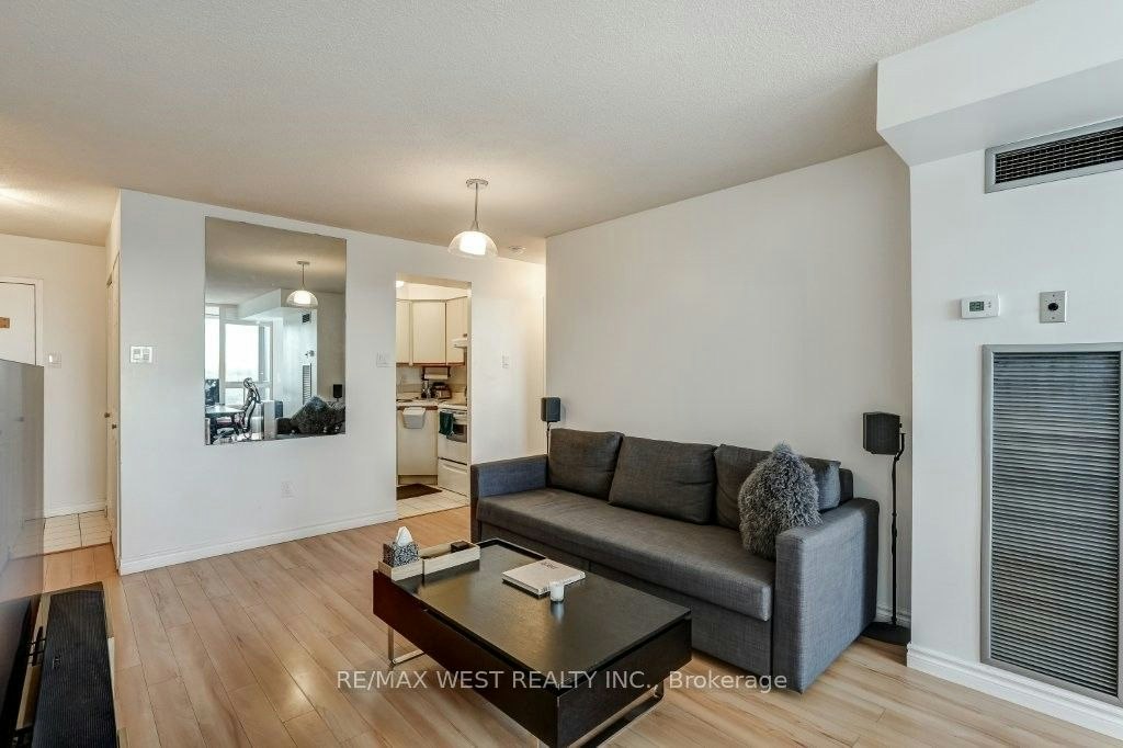 1103-117 Gerrard Street E, Toronto, ON, M5B 2L4 - 6