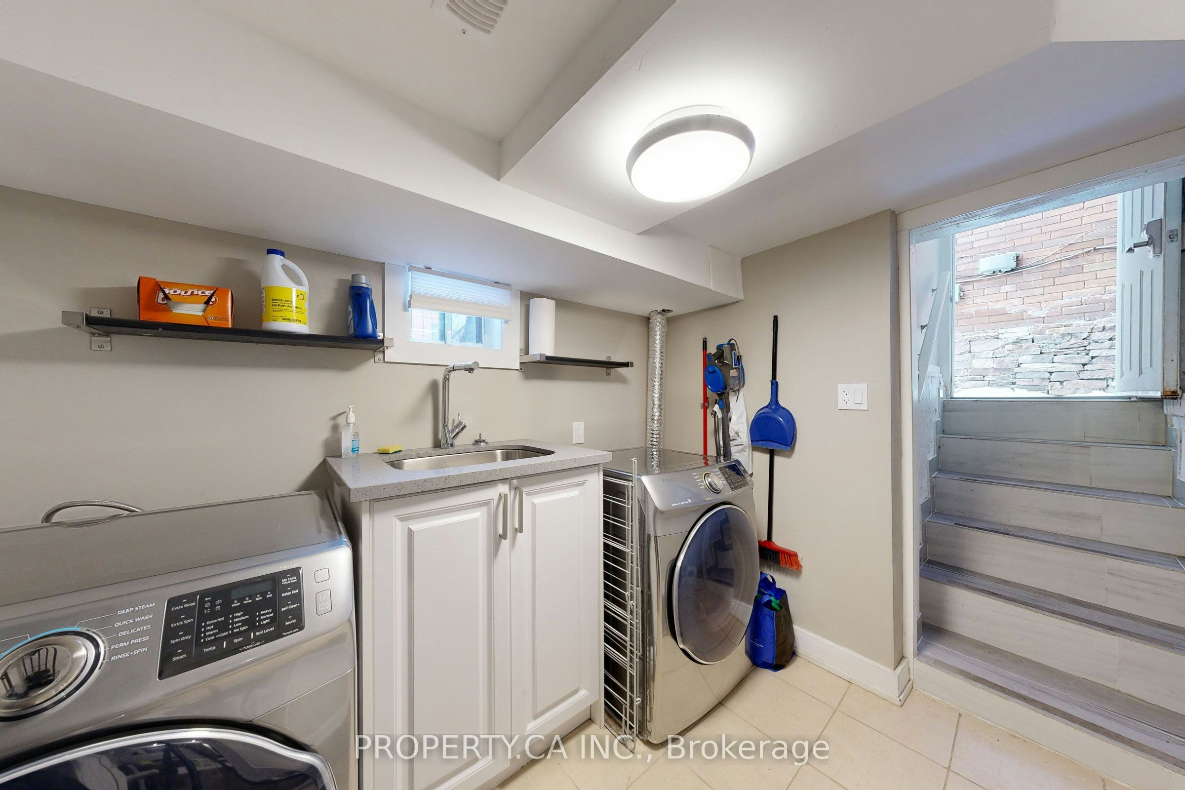 Main-635 Christie Street, Toronto, ON, M6G 3E6 - 13