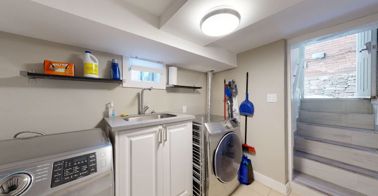 Main-635 Christie Street, Toronto, ON, M6G 3E6 - 13