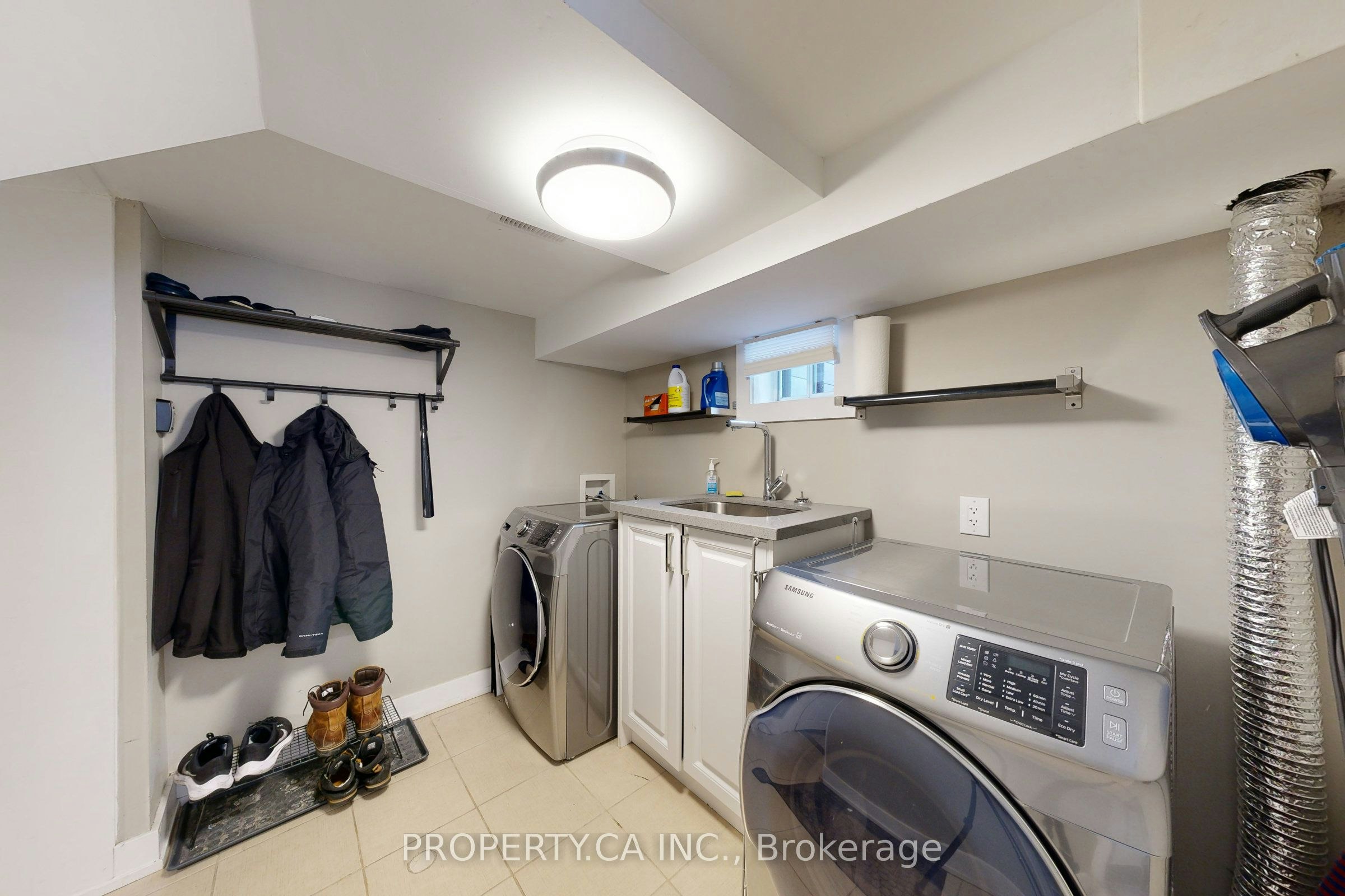Main-635 Christie Street, Toronto, ON, M6G 3E6 - 14