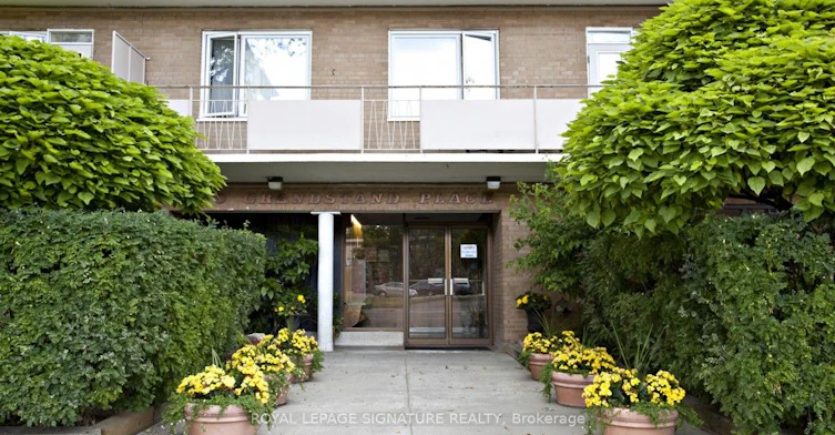 203-2 Grandstand Place, Toronto, ON, M4H 1E2 - 13