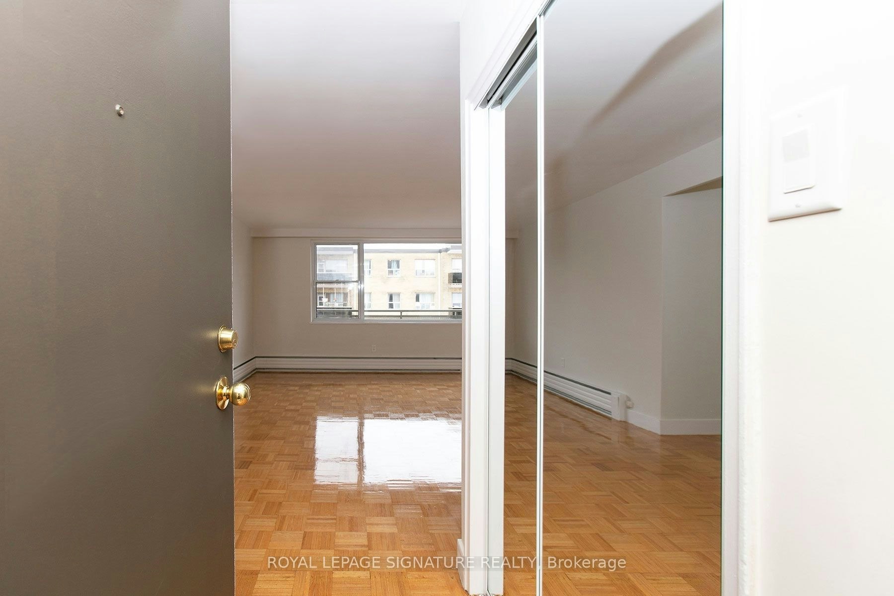 203-2 Grandstand Place, Toronto, ON, M4H 1E2 - 10