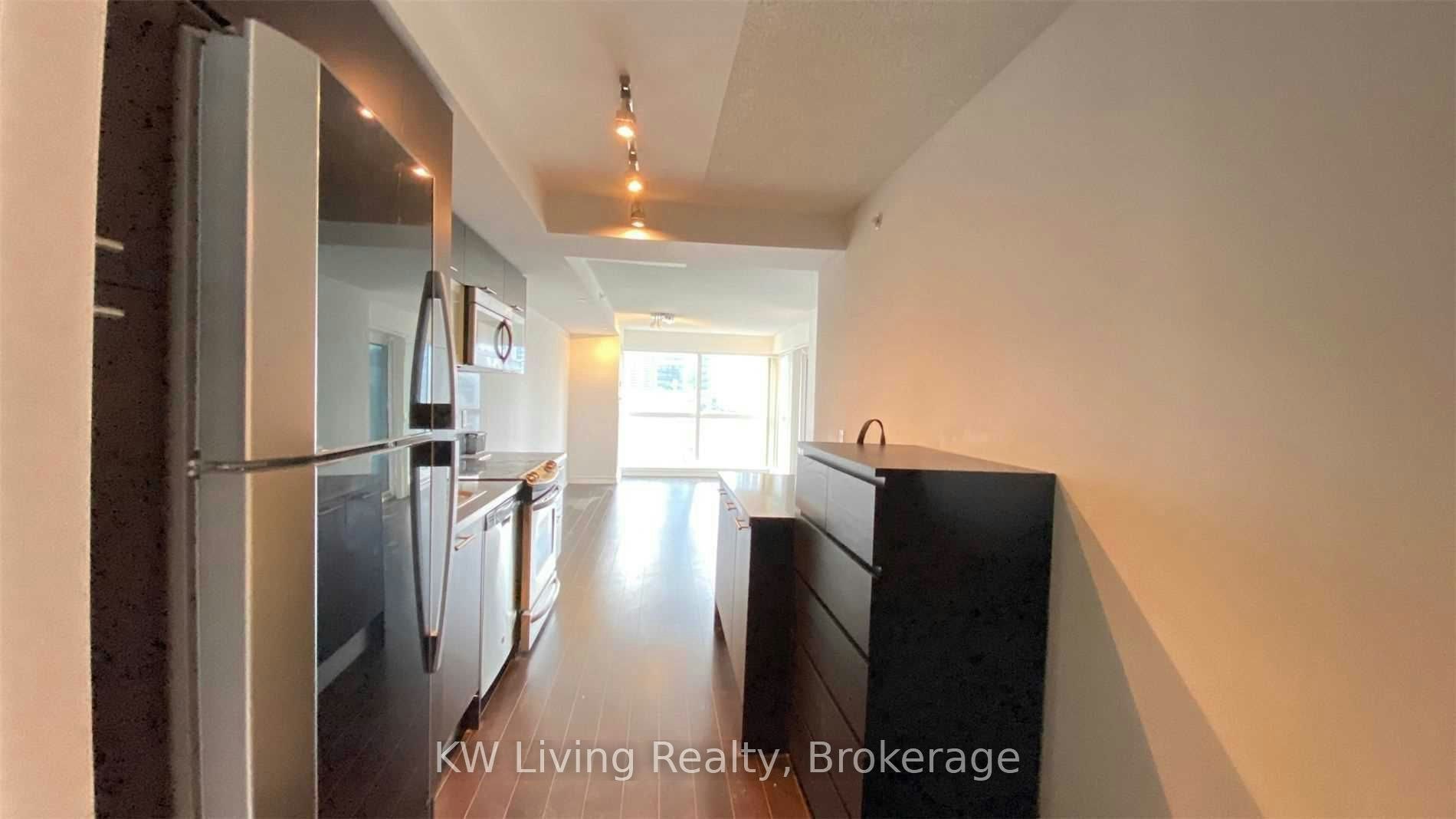 1601-386 Yonge Street, Toronto, ON, M5B 0A5 - 8