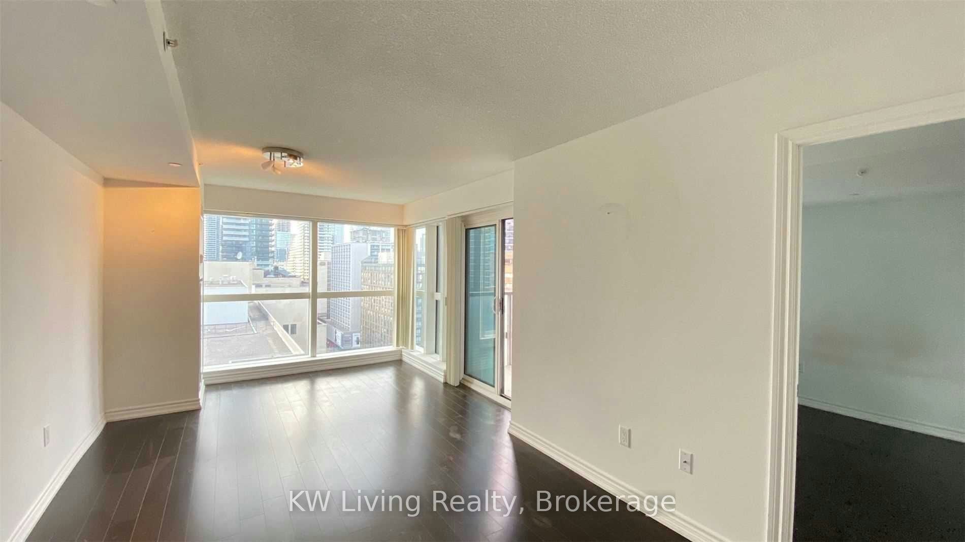 1601-386 Yonge Street, Toronto, ON, M5B 0A5 - 3