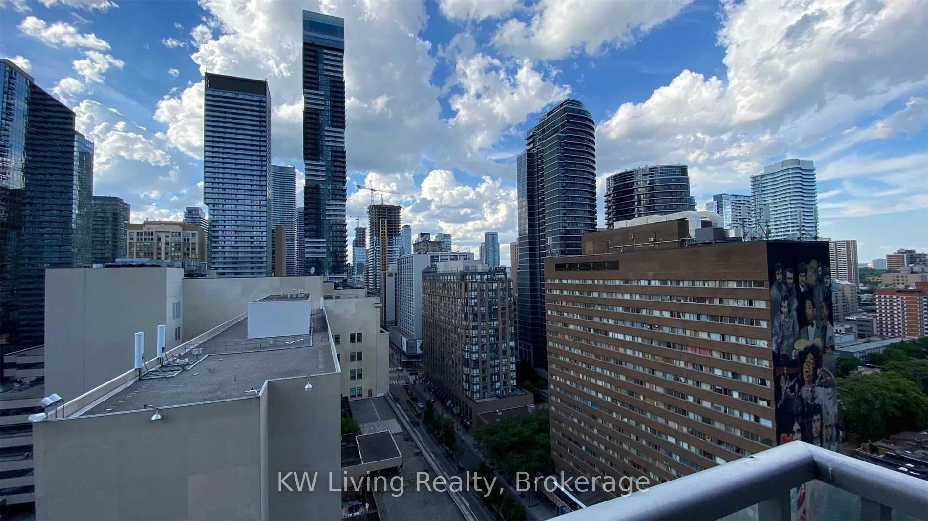 1601-386 Yonge Street, Toronto, ON, M5B 0A5