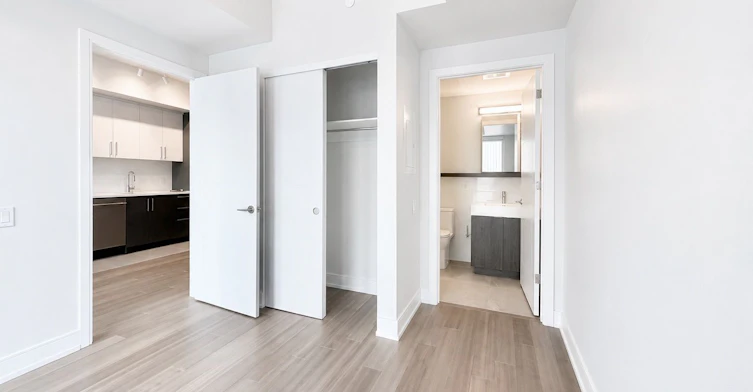 404-664 Spadina Avenue, Toronto, ON, M5S 2H8 - 5