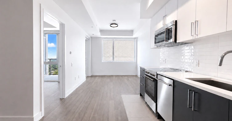 404-664 Spadina Avenue, Toronto, ON, M5S 2H8