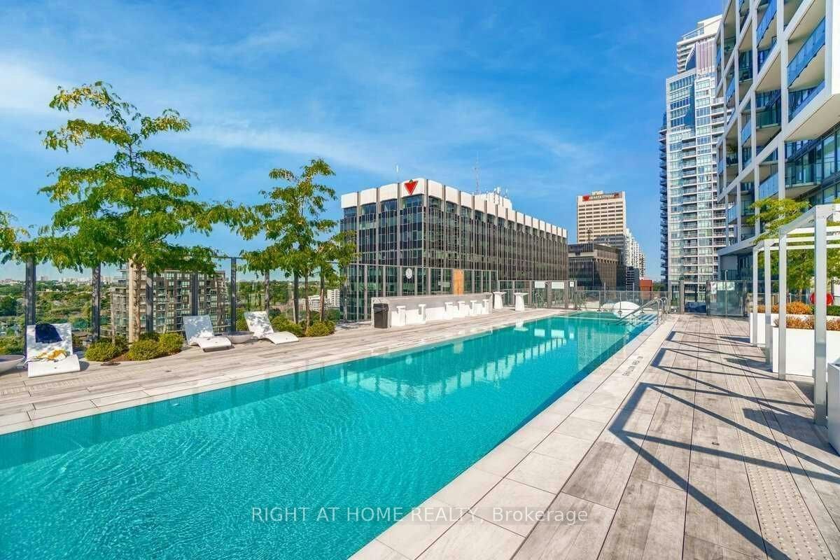 926-8 Hillsdale Avenue, Toronto, ON, M4S 0B2 - 2