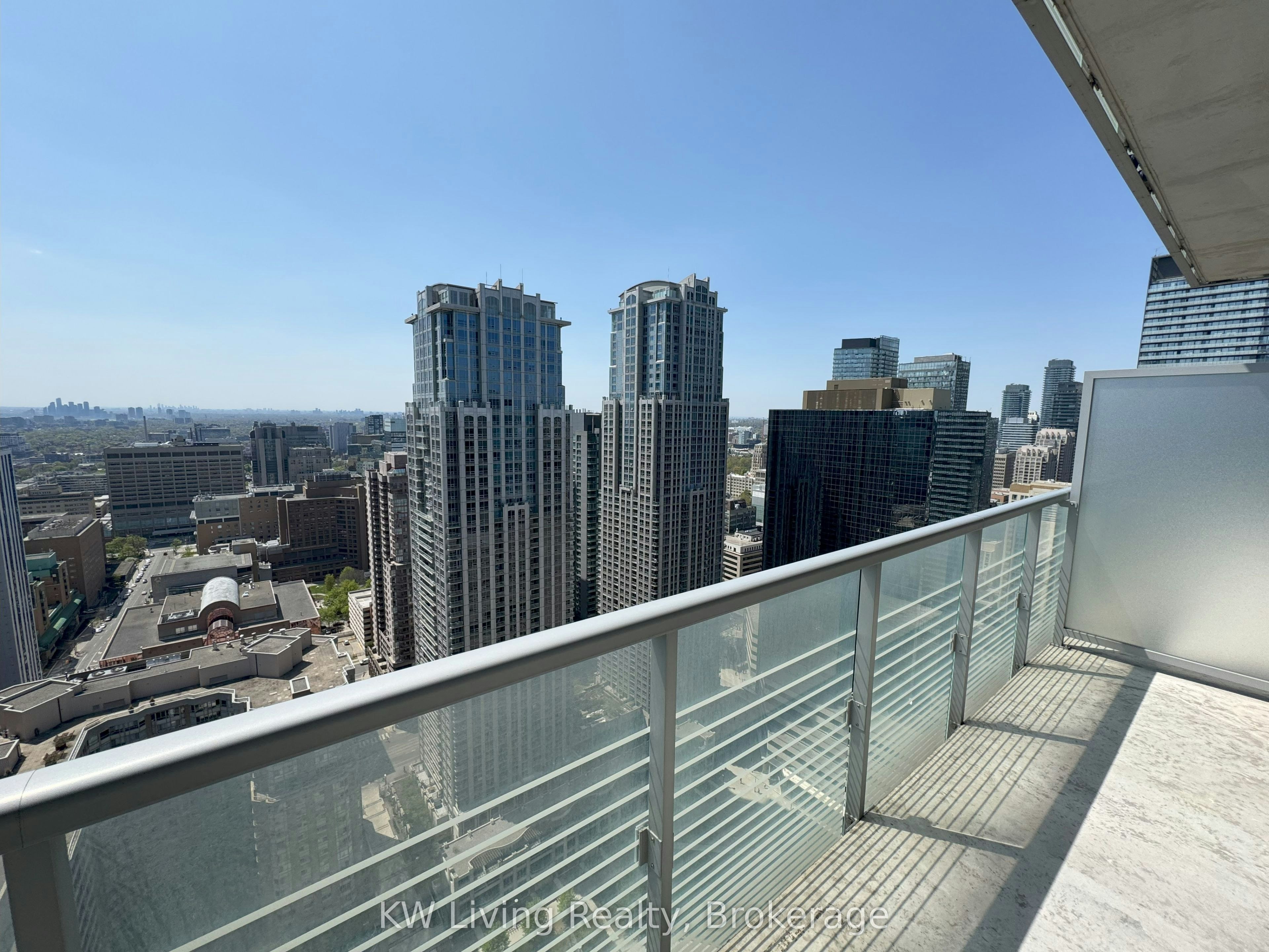 3614-386 Yonge Street, Toronto, ON, M5B 0A5 - 3
