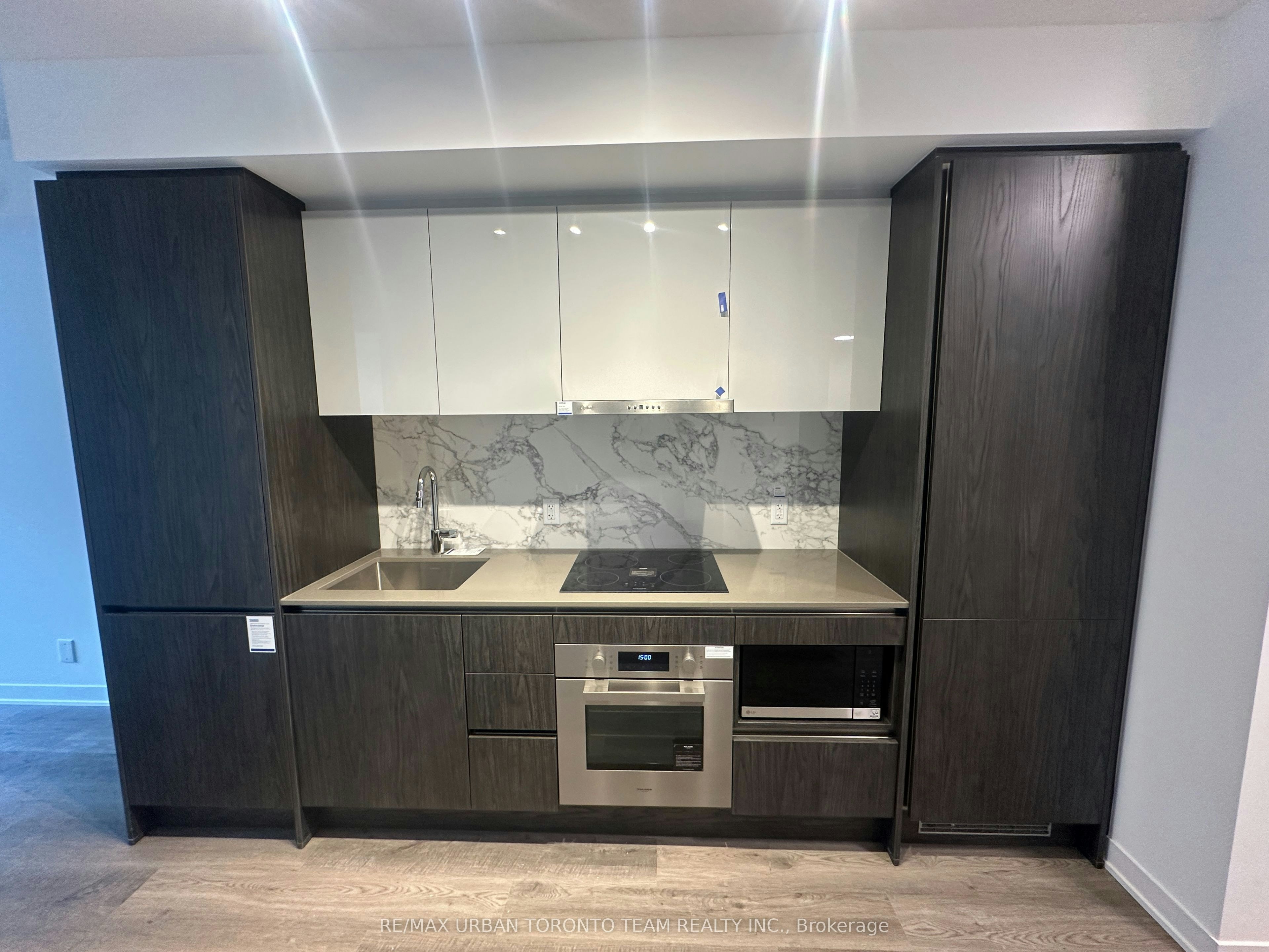606-180 Front Street E, Toronto, ON, M5A 0A9 - 4