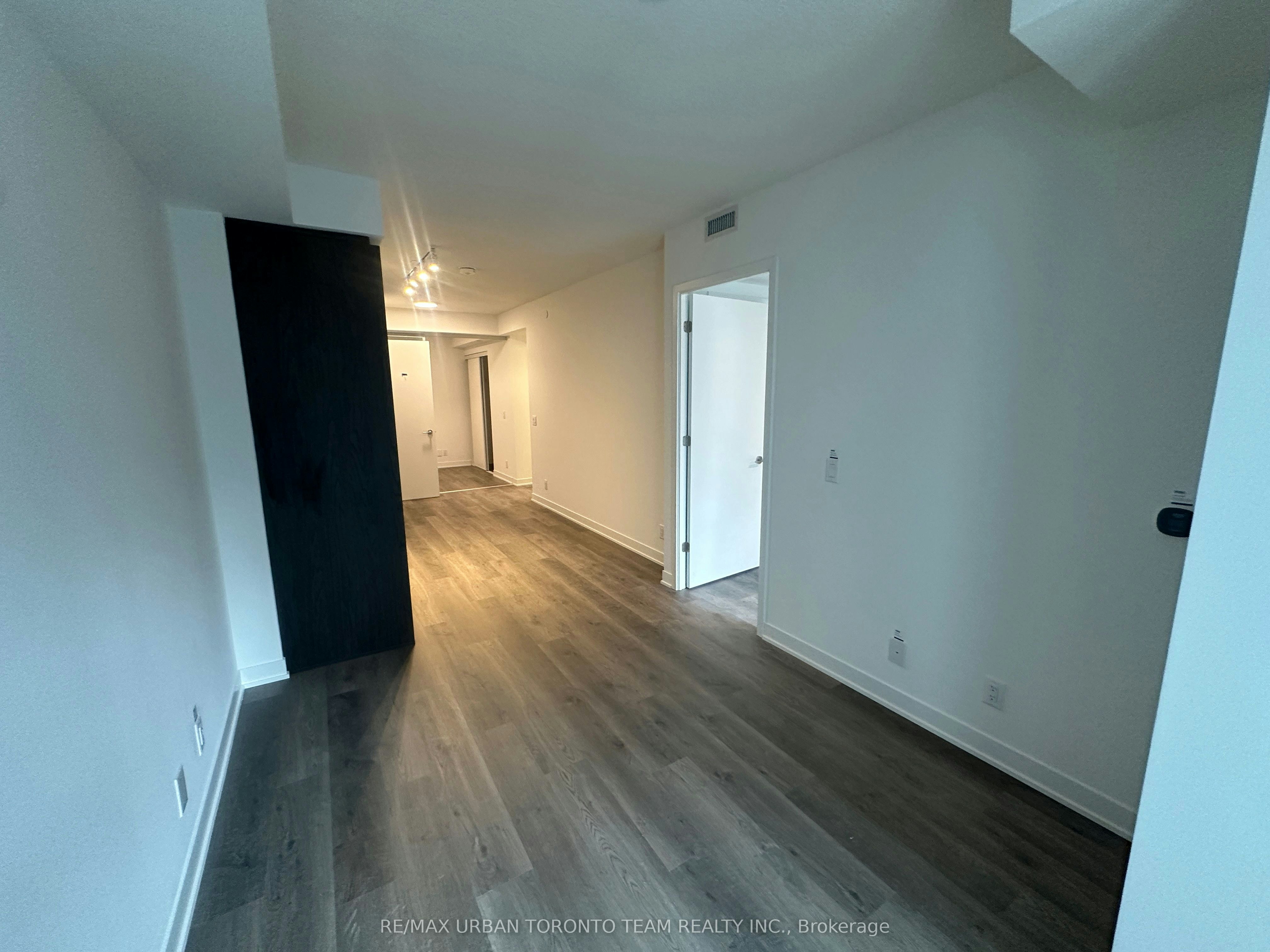 606-180 Front Street E, Toronto, ON, M5A 0A9 - 3