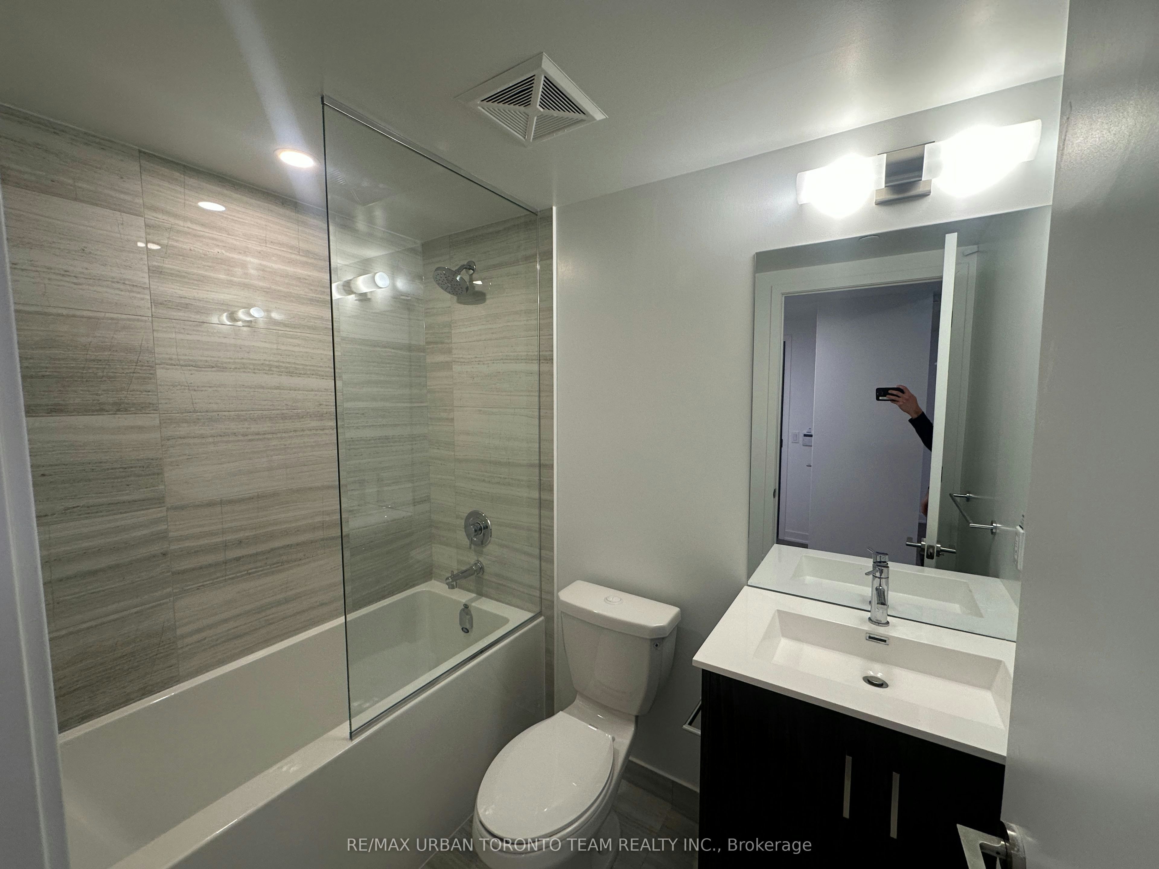 606-180 Front Street E, Toronto, ON, M5A 0A9 - 8
