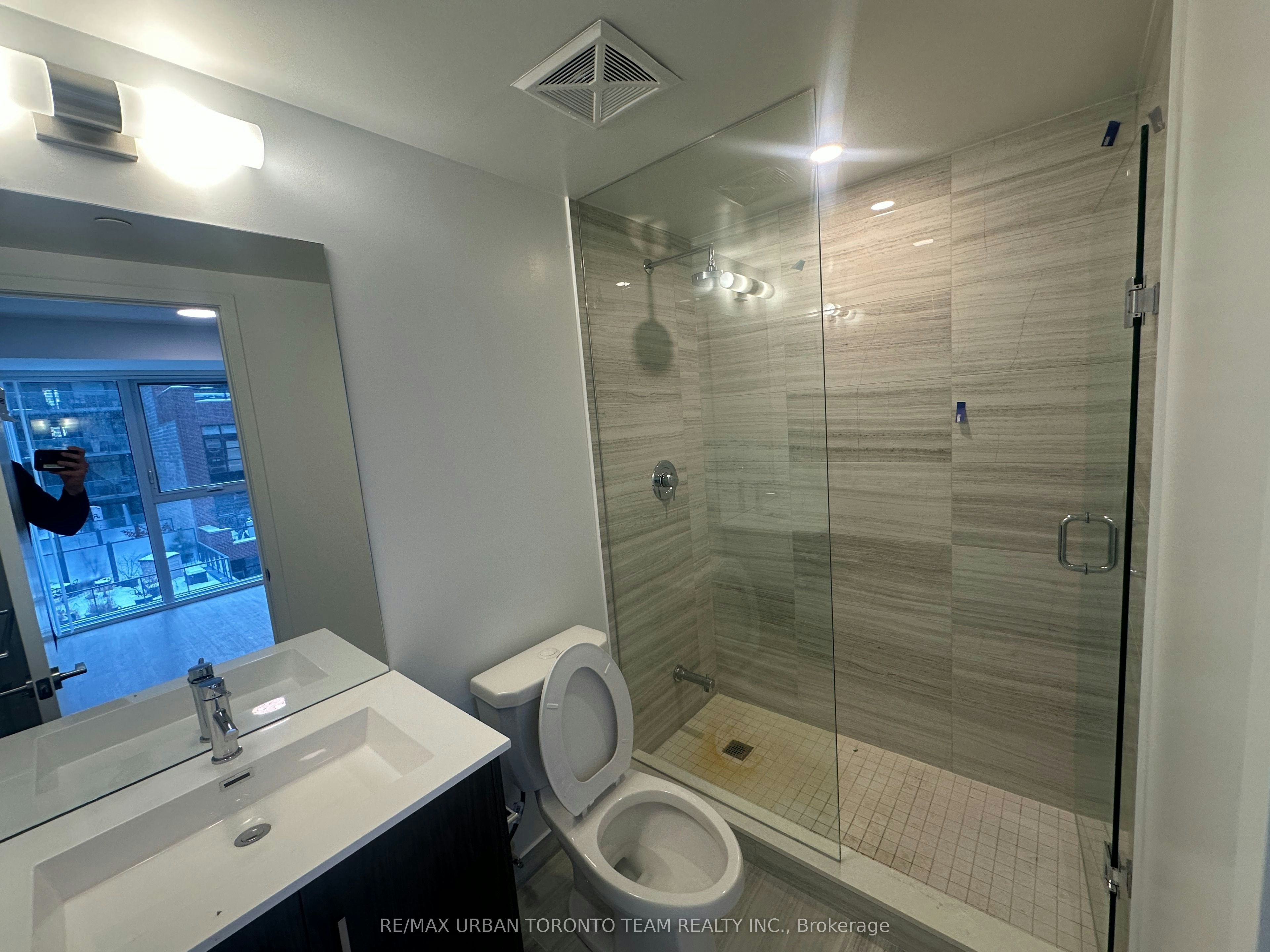 606-180 Front Street E, Toronto, ON, M5A 0A9 - 15