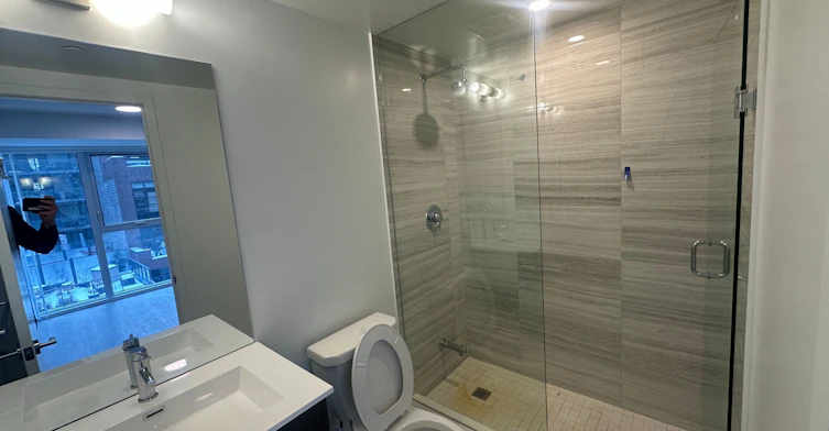606-180 Front Street E, Toronto, ON, M5A 0A9 - 15