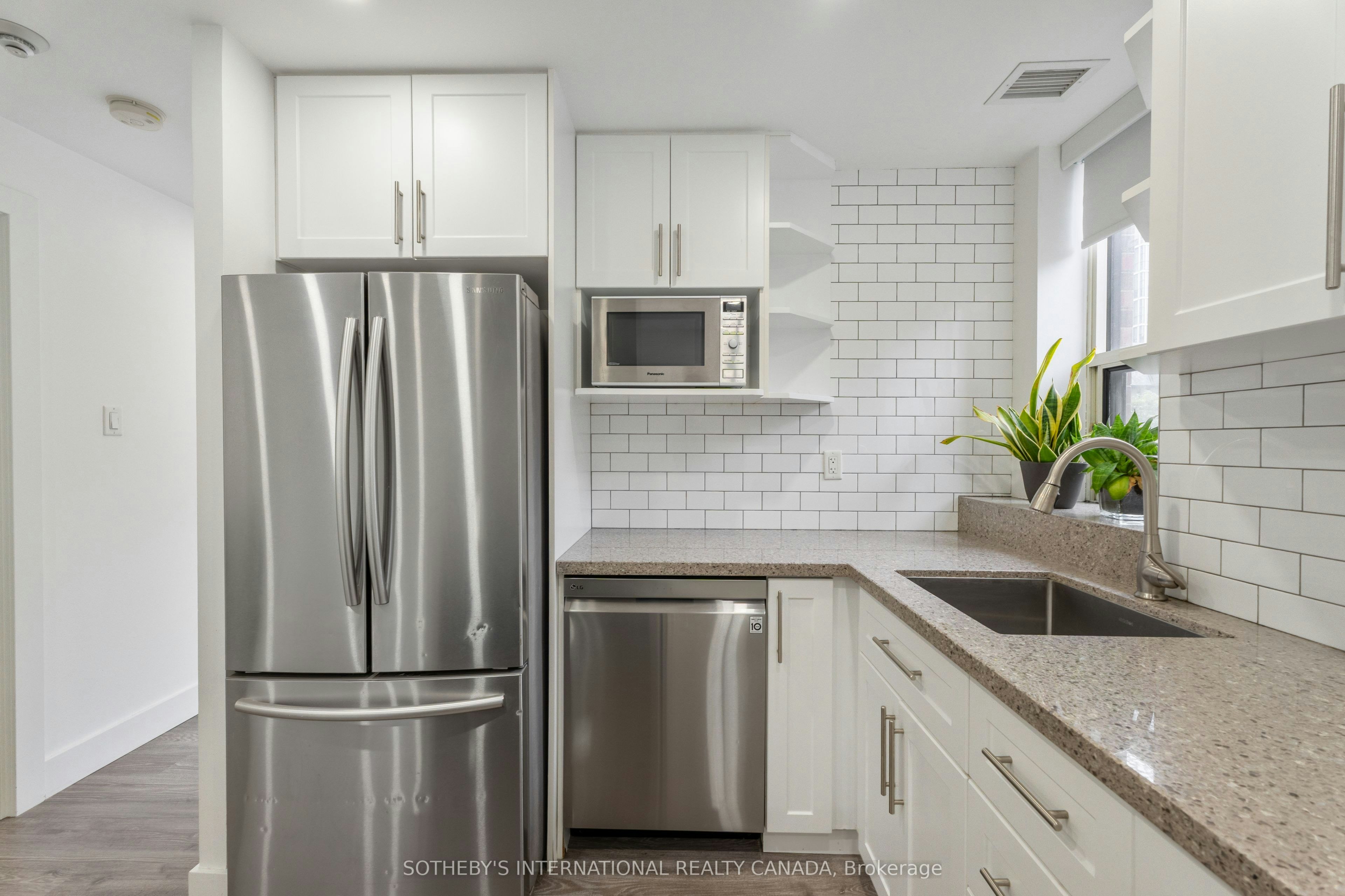 105-701 King Street, Toronto, ON, M5V 2W7 - 9