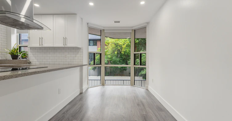 105-701 King Street, Toronto, ON, M5V 2W7 - 7