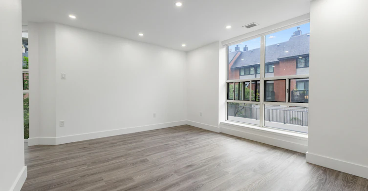 105-701 King Street, Toronto, ON, M5V 2W7 - 12