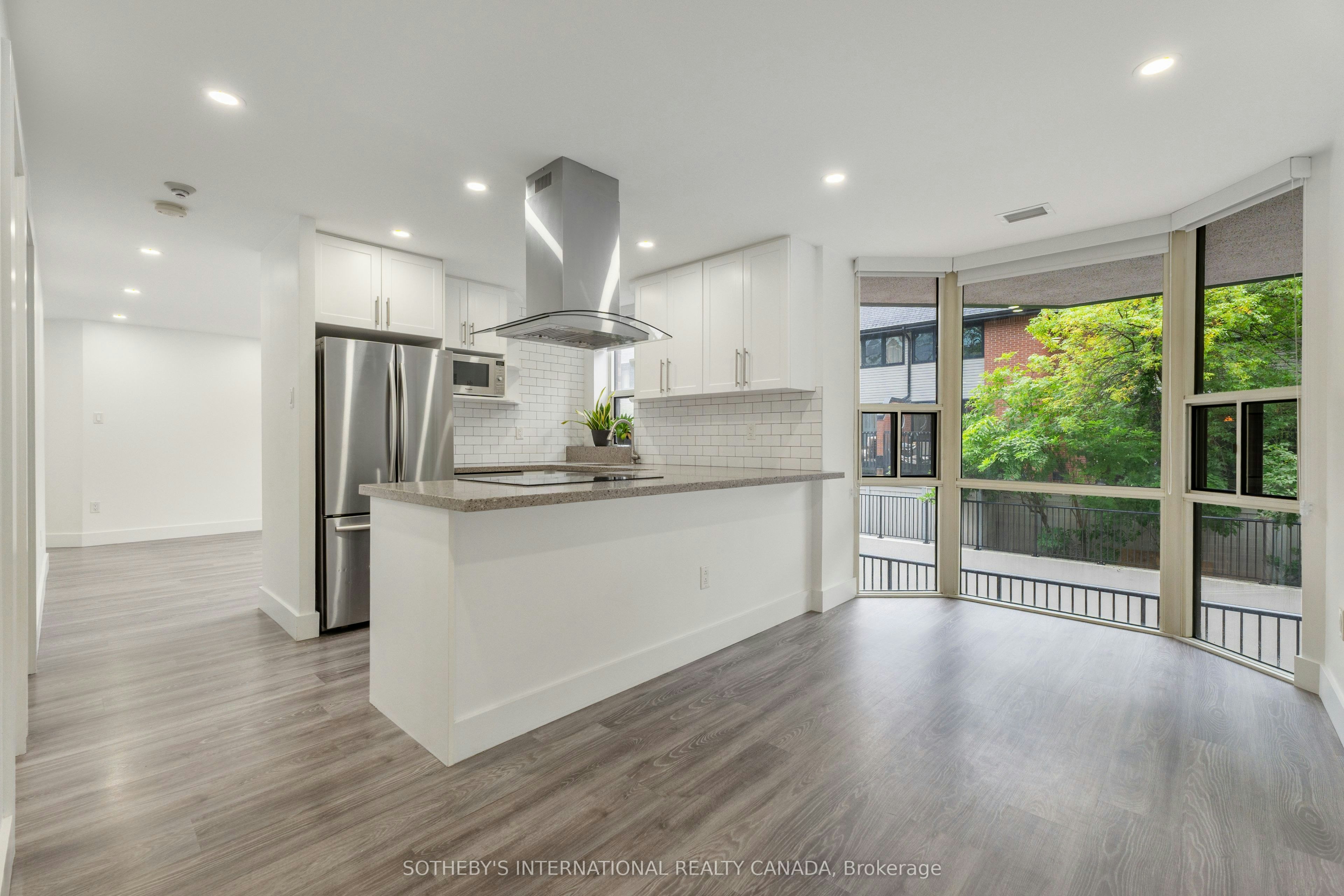 105-701 King Street, Toronto, ON, M5V 2W7 - 6