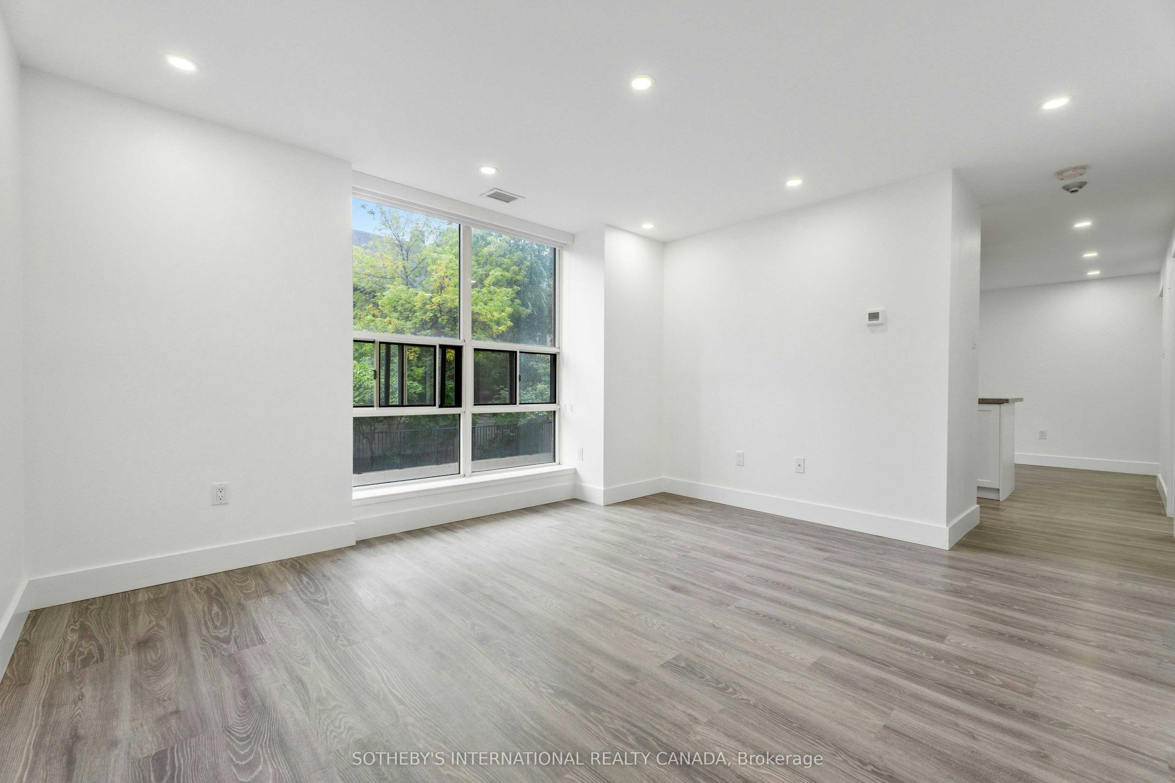 105-701 King Street, Toronto, ON, M5V 2W7 - 13