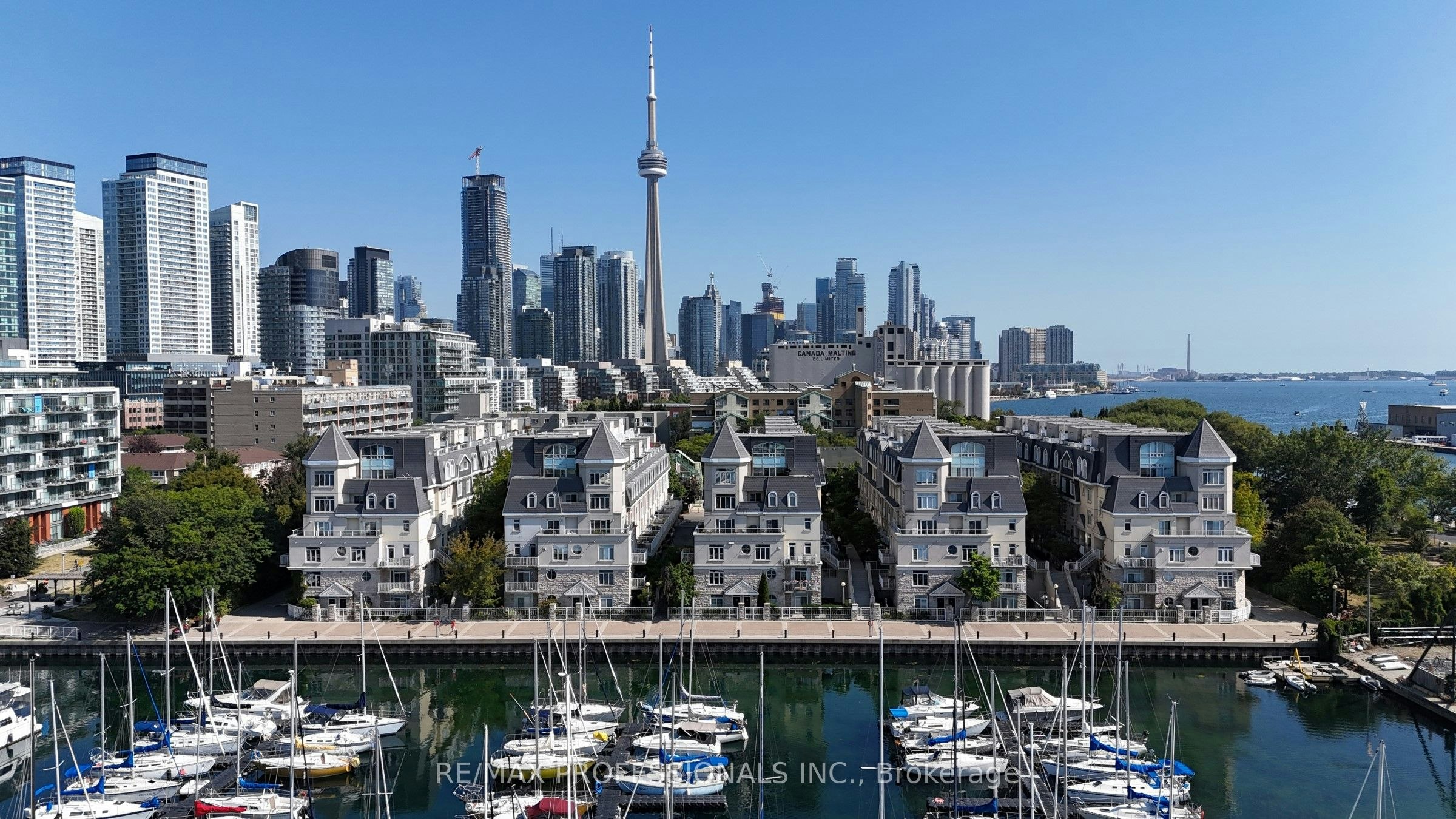 232-30 Stadium Road, Toronto, ON, M5V 3P4