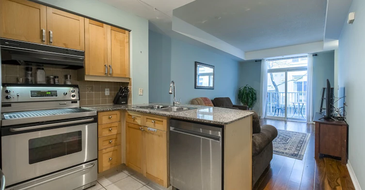 232-30 Stadium Road, Toronto, ON, M5V 3P4 - 9