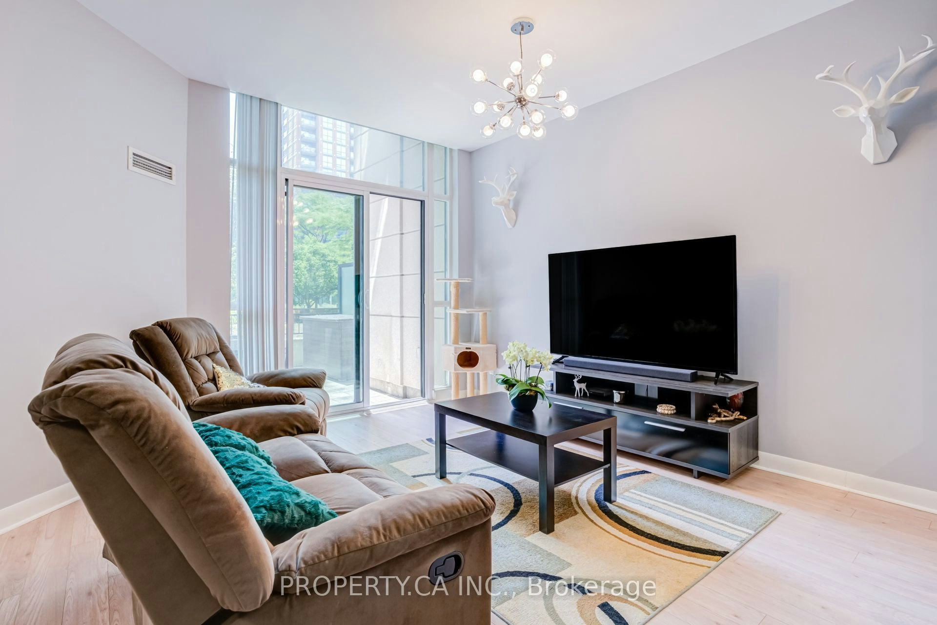 118-525 Wilson Avenue, Toronto, ON, M3H 0A7 - 9
