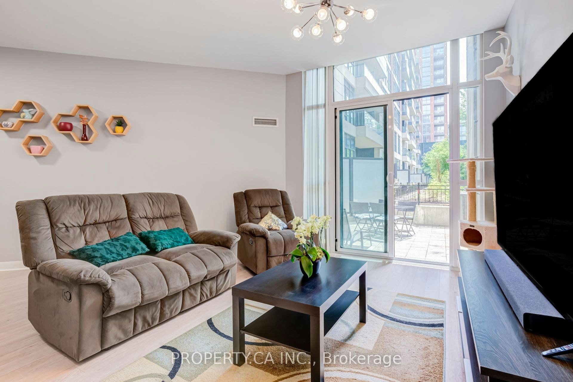 118-525 Wilson Avenue, Toronto, ON, M3H 0A7 - 8