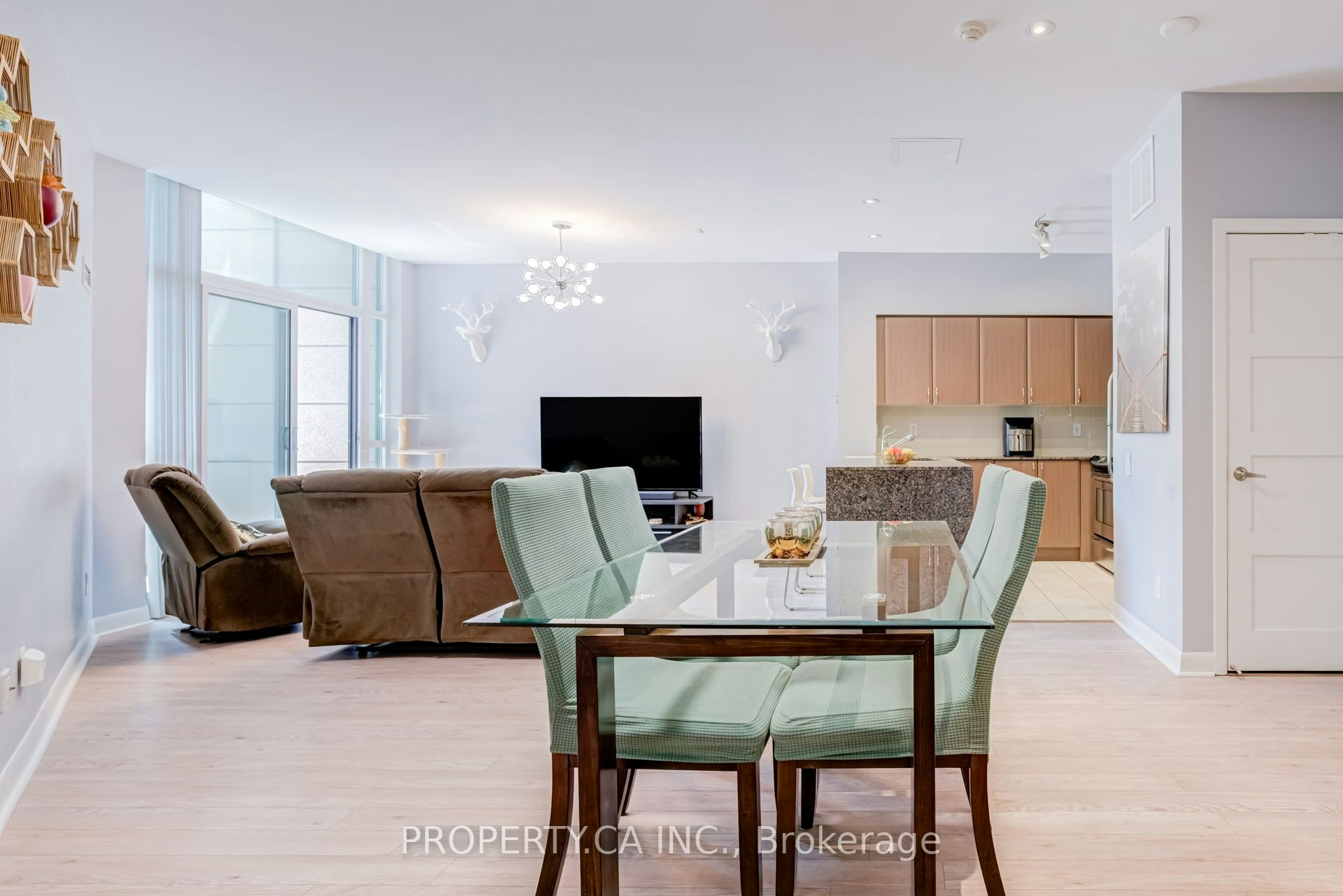 118-525 Wilson Avenue, Toronto, ON, M3H 0A7 - 6
