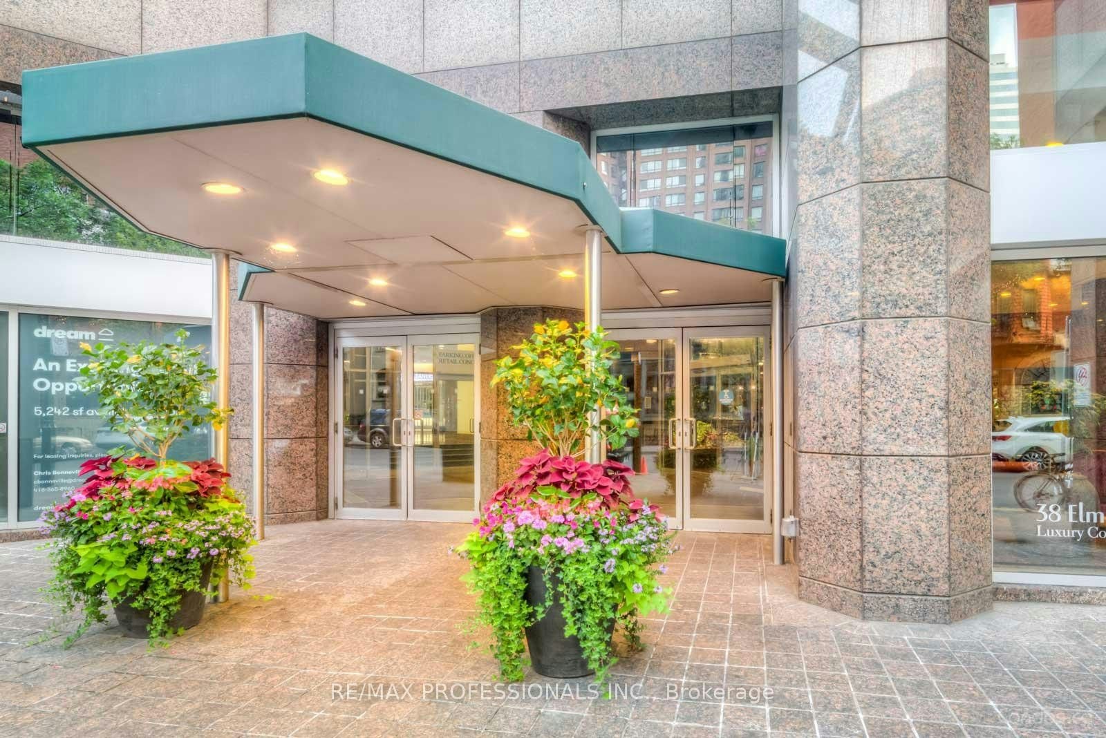 3110-38 Elm Street, Toronto, ON, M7A 2A3 - 27