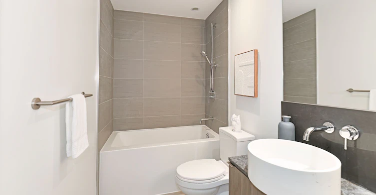 102-161 Roehampton Avenue, Toronto, ON, M4P 0C8 - 20
