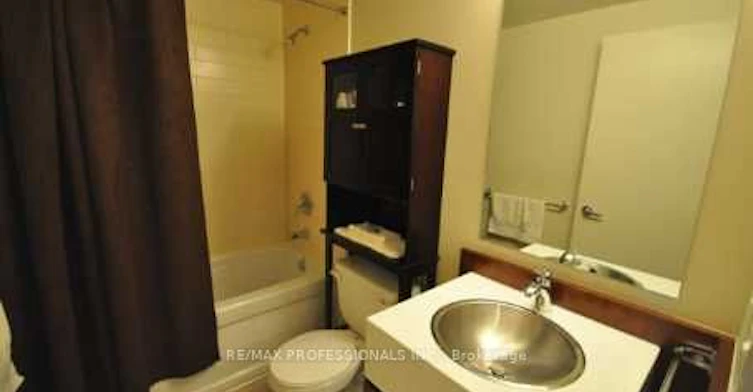 701-3 Navy Wharf Court, Toronto, ON, M5V 3V1 - 9