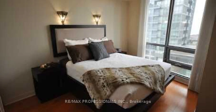701-3 Navy Wharf Court, Toronto, ON, M5V 3V1 - 10