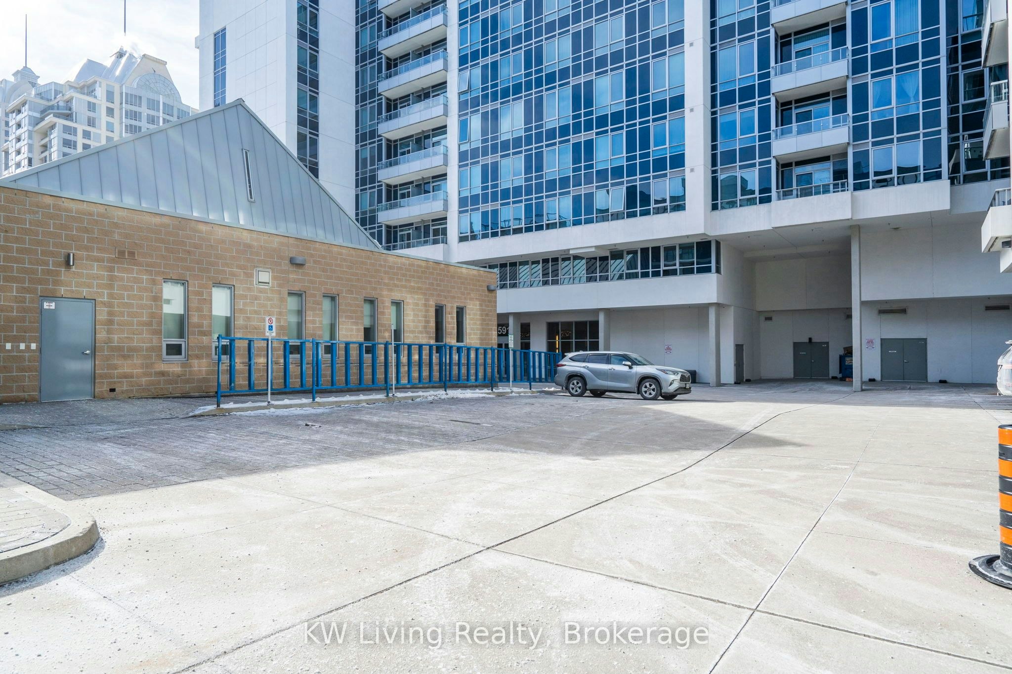 907-591 Sheppard Avenue E, Toronto, ON, M2K 0G2 - 36
