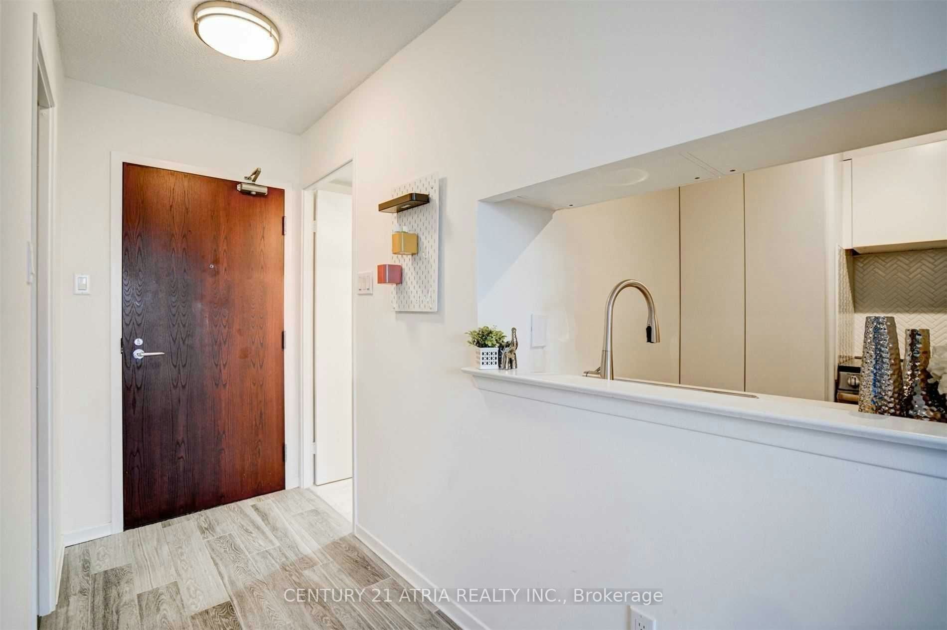 1504-1055 Bay Street, Toronto, ON, M5S 3A3 - 5