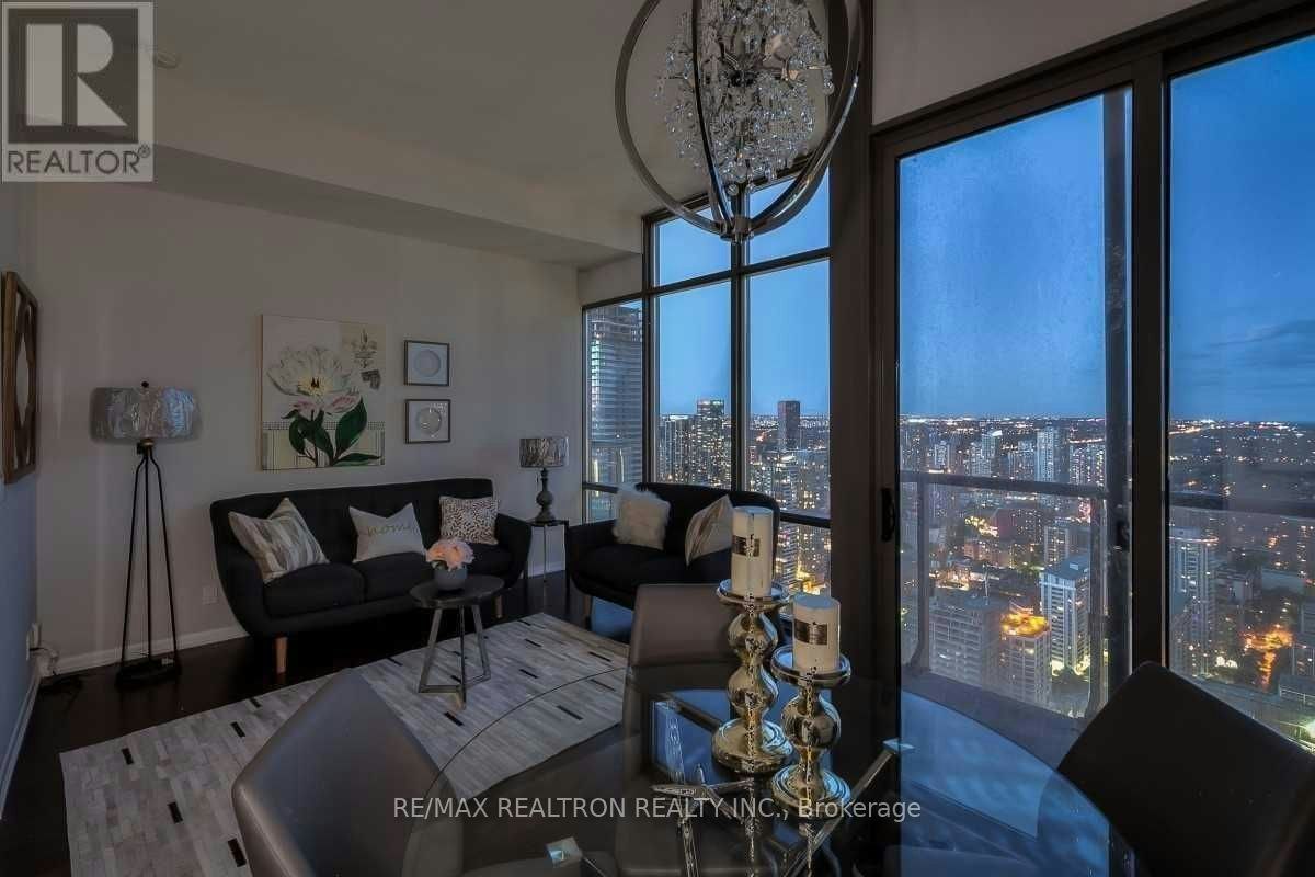 4907-832 Bay Street, Toronto, ON, M5S 1Z6 - 5