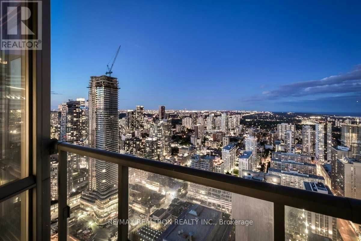 4907-832 Bay Street, Toronto, ON, M5S 1Z6 - 11